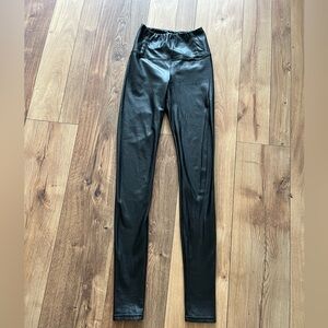 Wilfred Free Aritzia Faux Leather High-Waisted Pants US 00/XXS